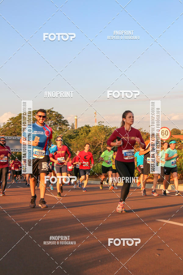 Buy your photos of the eventSunset Run 2019 on Fotop