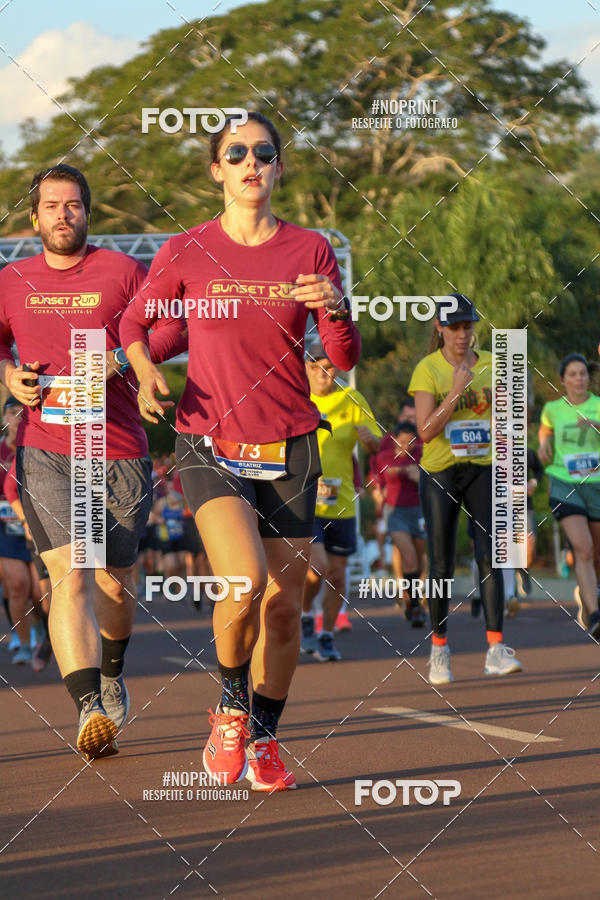 Buy your photos of the eventSunset Run 2019 on Fotop