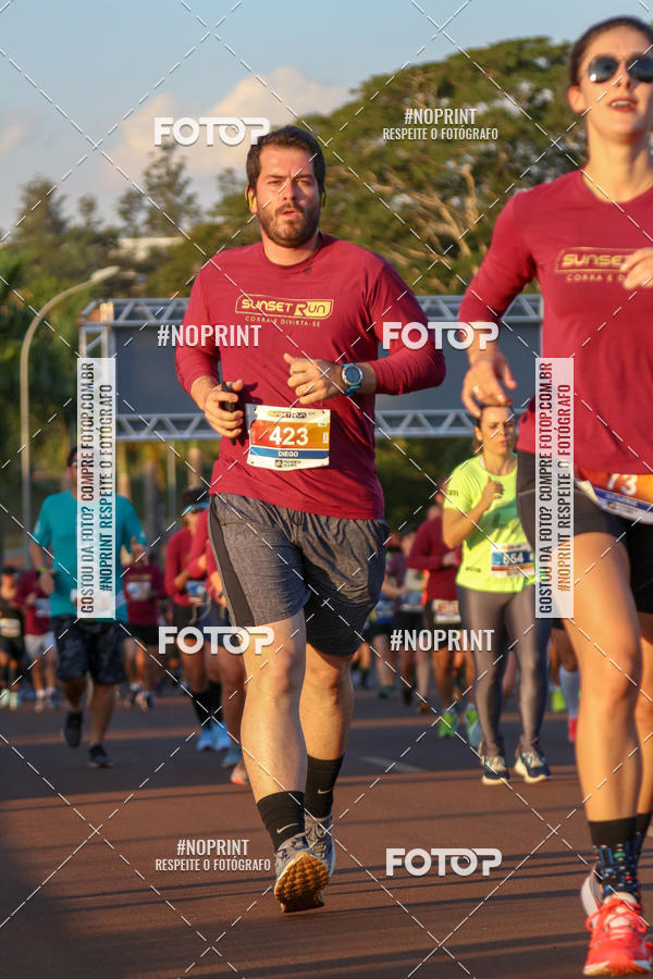 Buy your photos of the eventSunset Run 2019 on Fotop