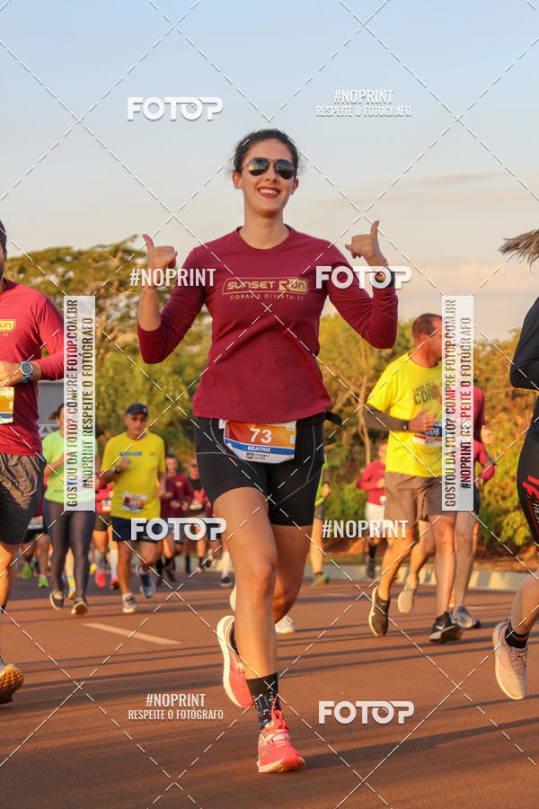 Buy your photos of the eventSunset Run 2019 on Fotop