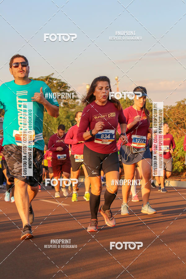 Buy your photos of the eventSunset Run 2019 on Fotop
