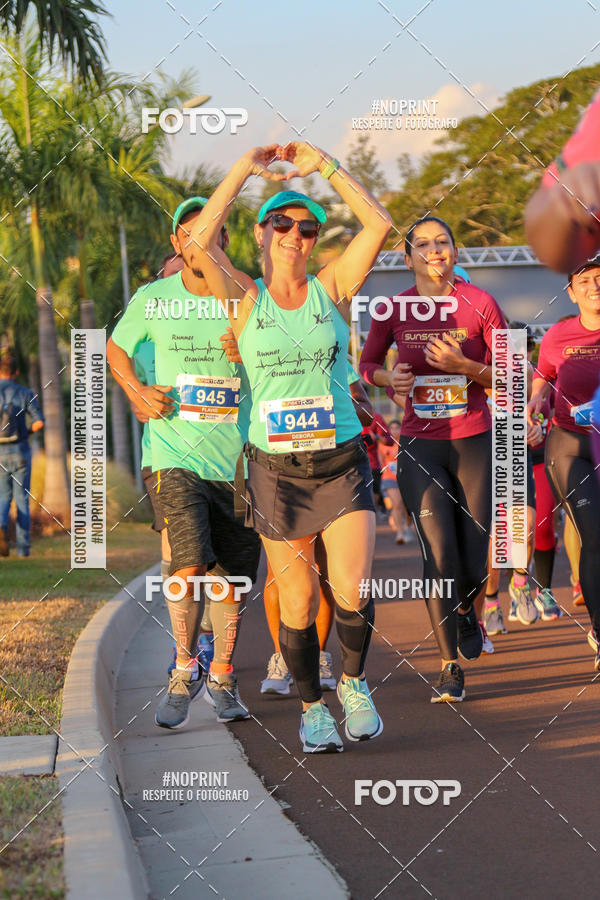 Buy your photos of the eventSunset Run 2019 on Fotop