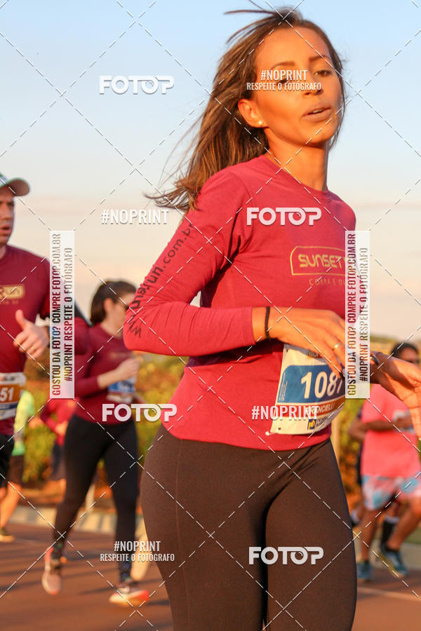 Buy your photos of the eventSunset Run 2019 on Fotop