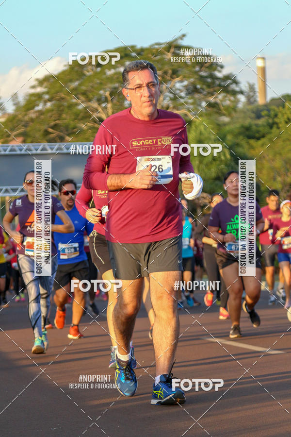 Buy your photos of the eventSunset Run 2019 on Fotop