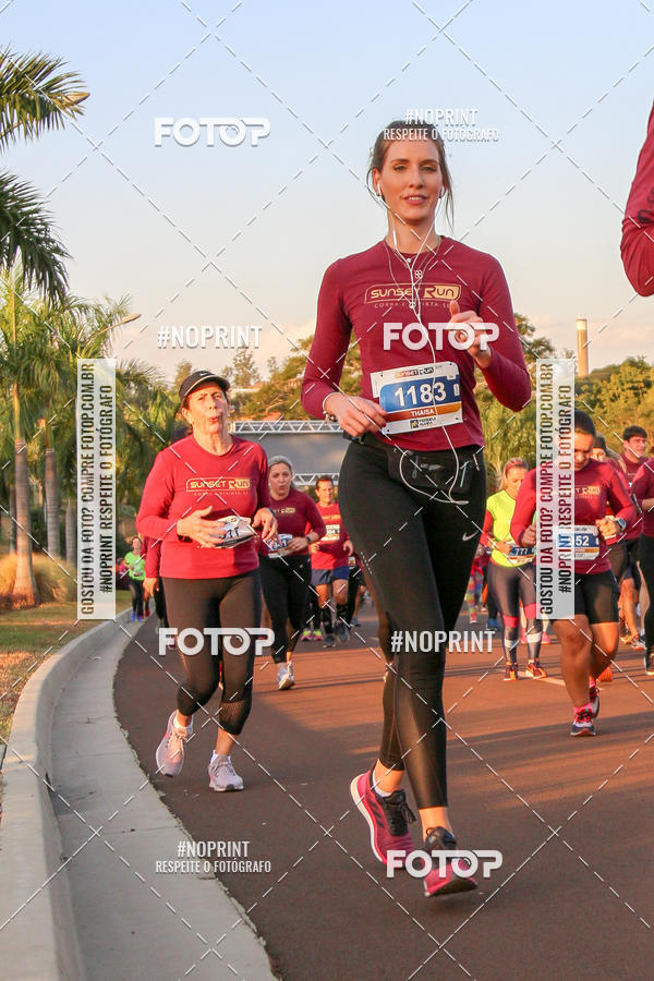 Buy your photos of the eventSunset Run 2019 on Fotop