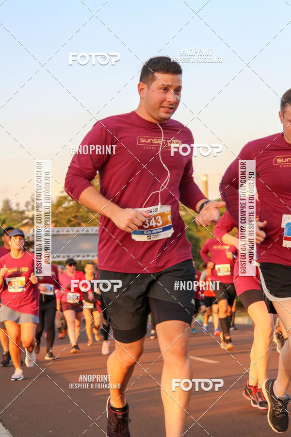 Buy your photos of the eventSunset Run 2019 on Fotop