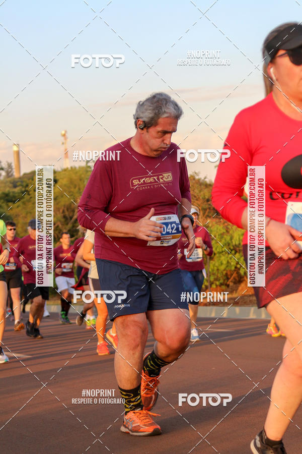 Buy your photos of the eventSunset Run 2019 on Fotop