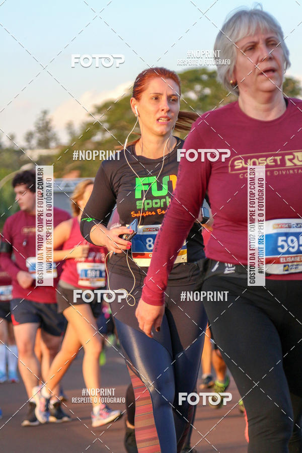 Buy your photos of the eventSunset Run 2019 on Fotop