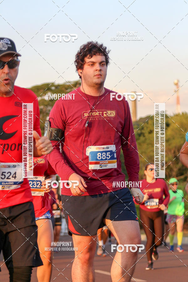 Buy your photos of the eventSunset Run 2019 on Fotop