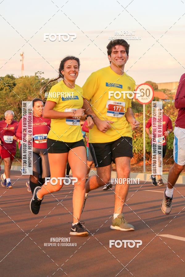 Buy your photos of the eventSunset Run 2019 on Fotop