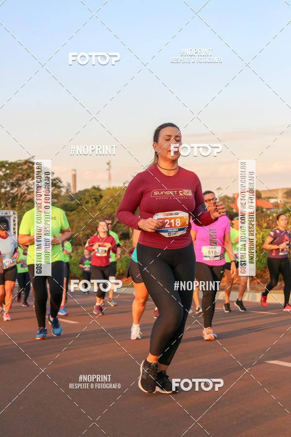 Buy your photos of the eventSunset Run 2019 on Fotop