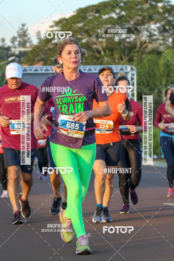 Buy your photos of the eventSunset Run 2019 on Fotop