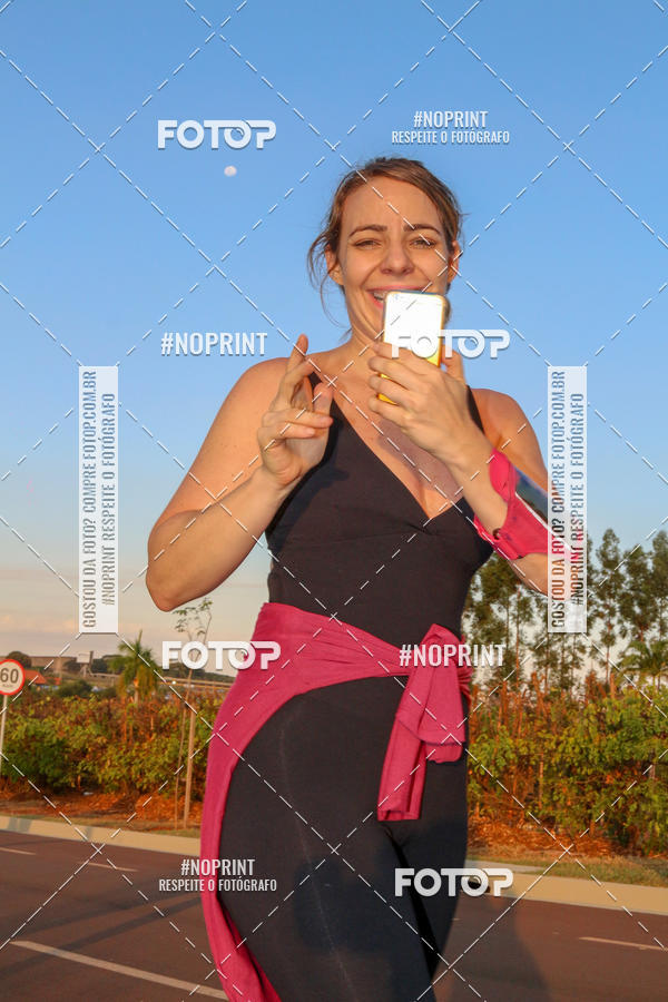 Buy your photos of the eventSunset Run 2019 on Fotop