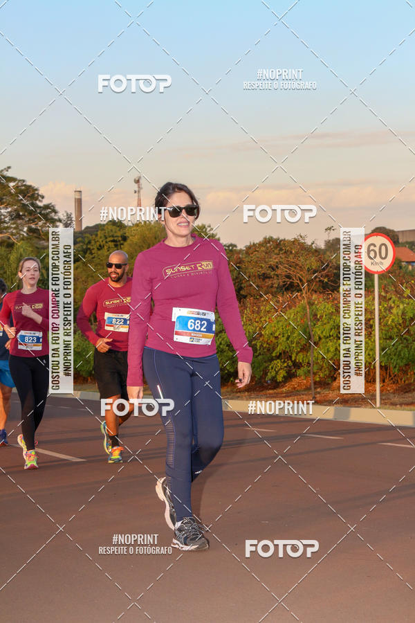 Buy your photos of the eventSunset Run 2019 on Fotop