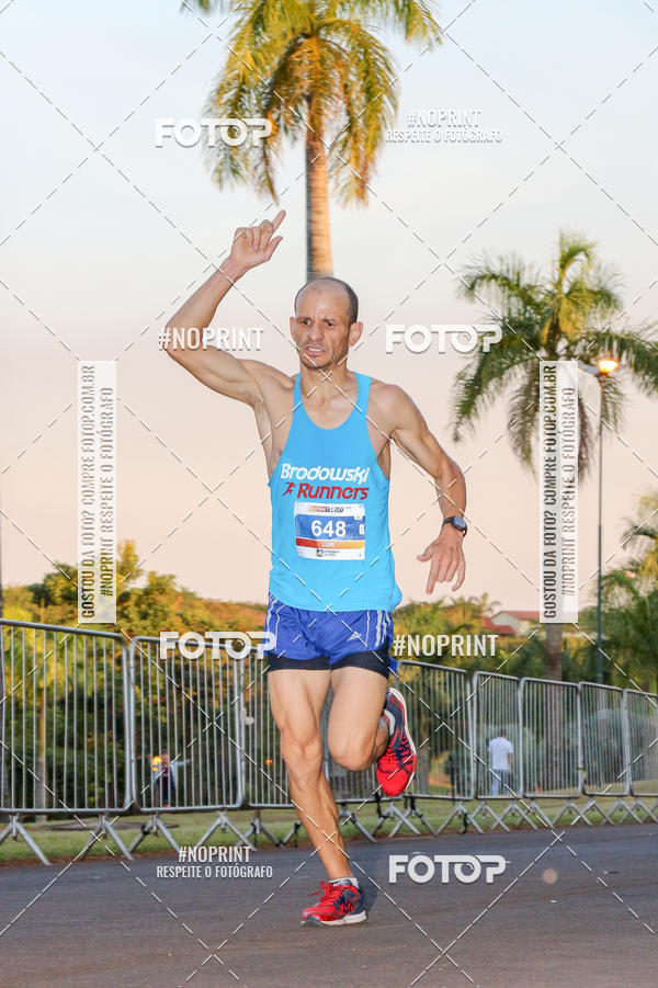 Buy your photos of the eventSunset Run 2019 on Fotop