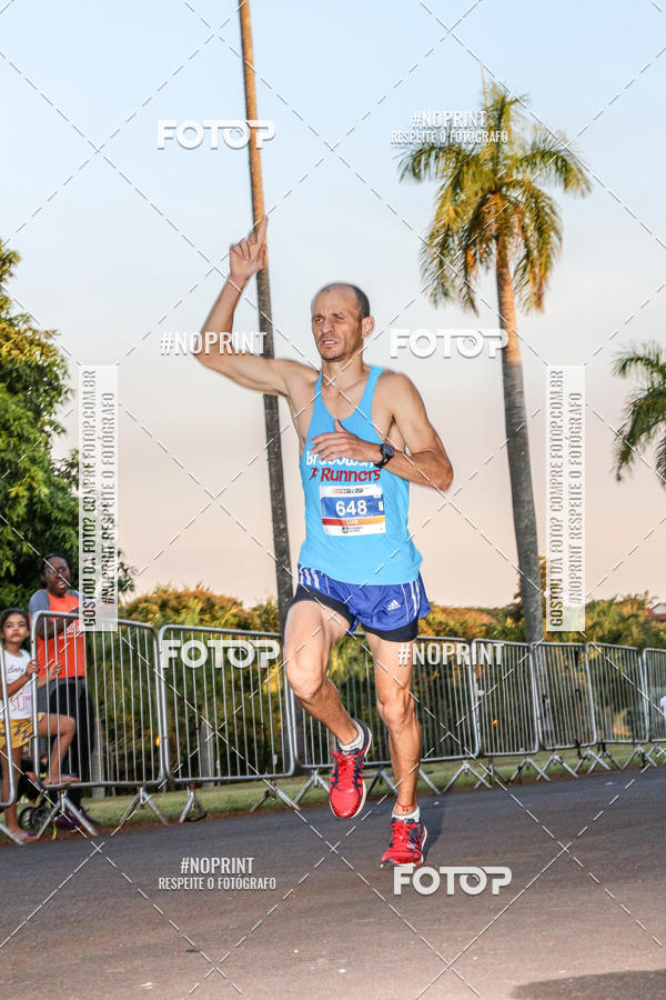 Buy your photos of the eventSunset Run 2019 on Fotop