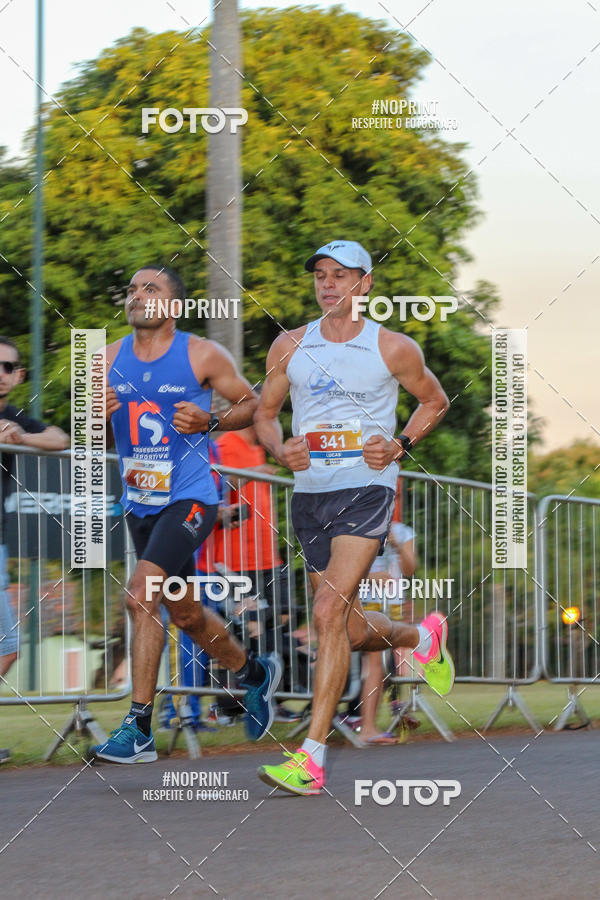 Buy your photos of the eventSunset Run 2019 on Fotop