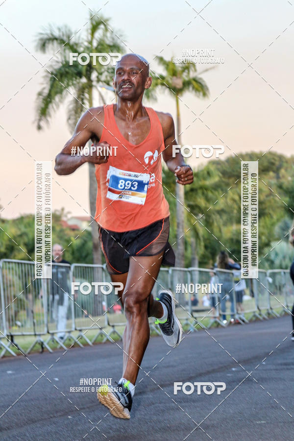 Buy your photos of the eventSunset Run 2019 on Fotop