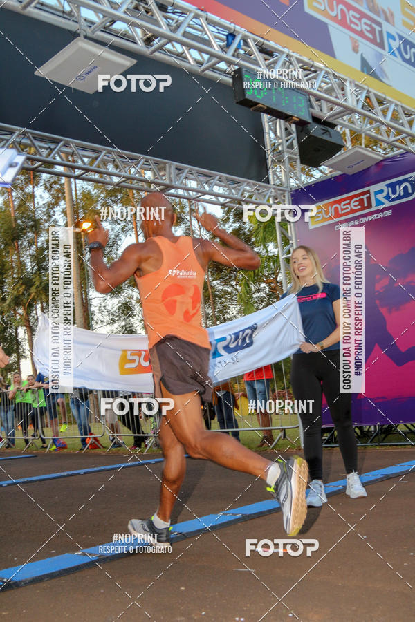 Buy your photos of the eventSunset Run 2019 on Fotop