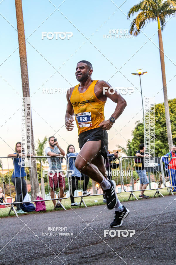 Buy your photos of the eventSunset Run 2019 on Fotop