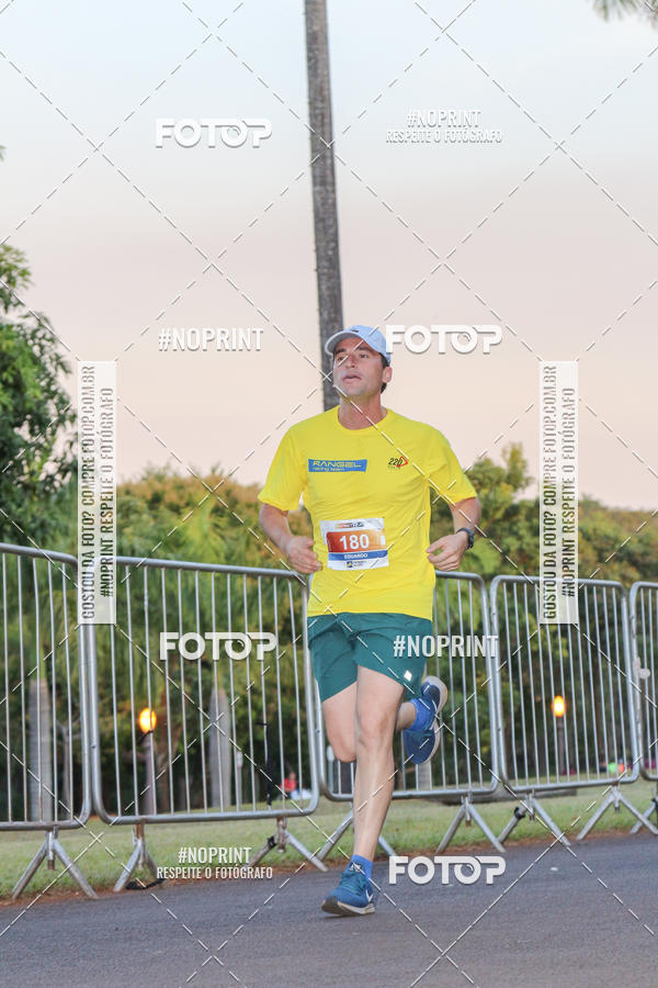 Buy your photos of the eventSunset Run 2019 on Fotop