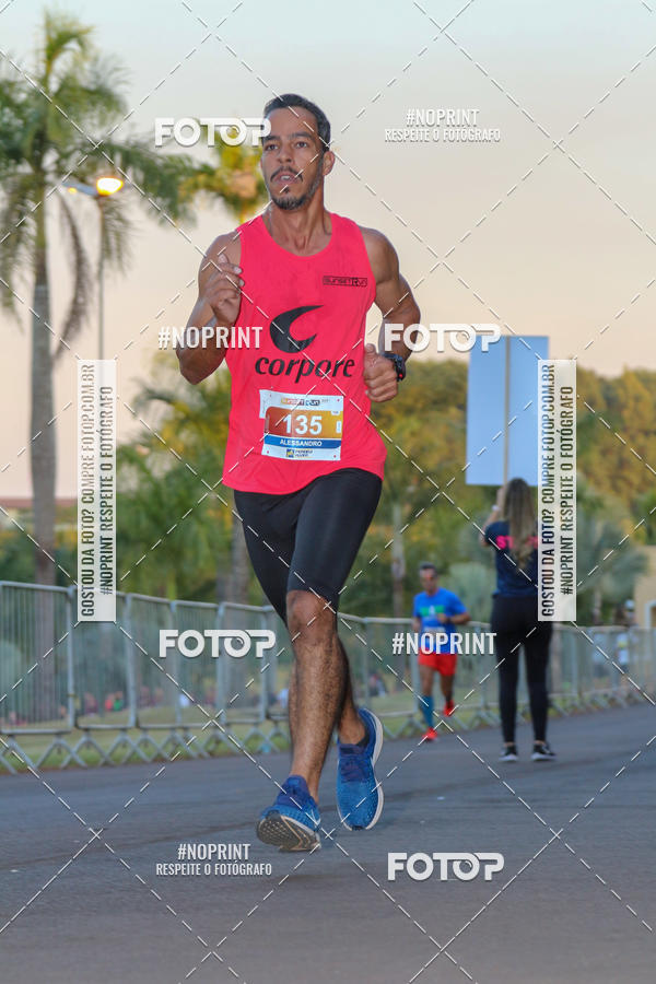 Buy your photos of the eventSunset Run 2019 on Fotop