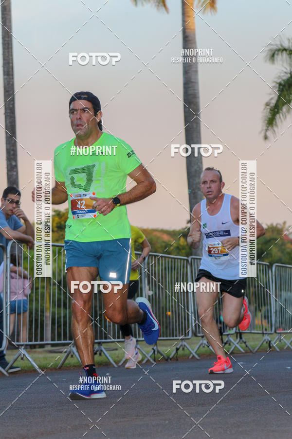 Buy your photos of the eventSunset Run 2019 on Fotop