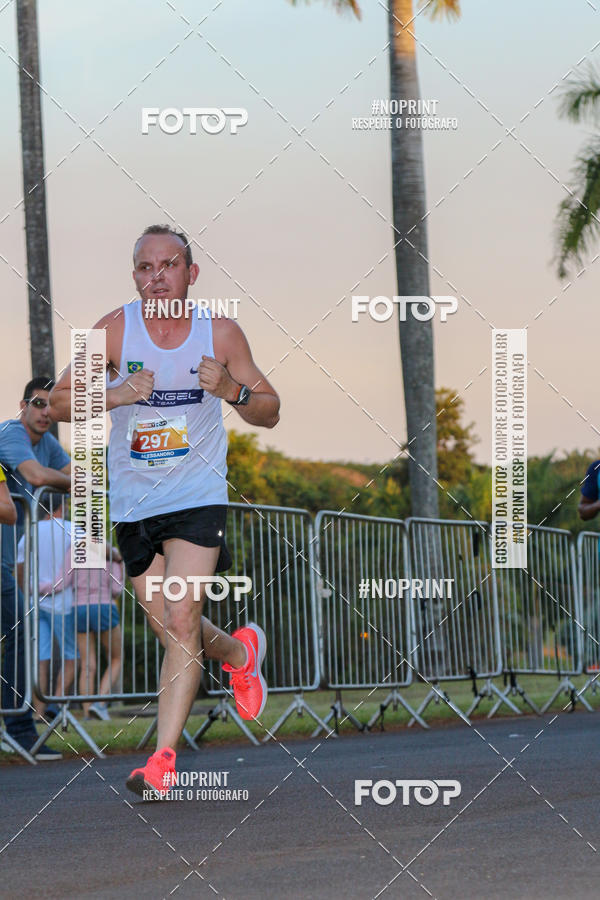 Buy your photos of the eventSunset Run 2019 on Fotop