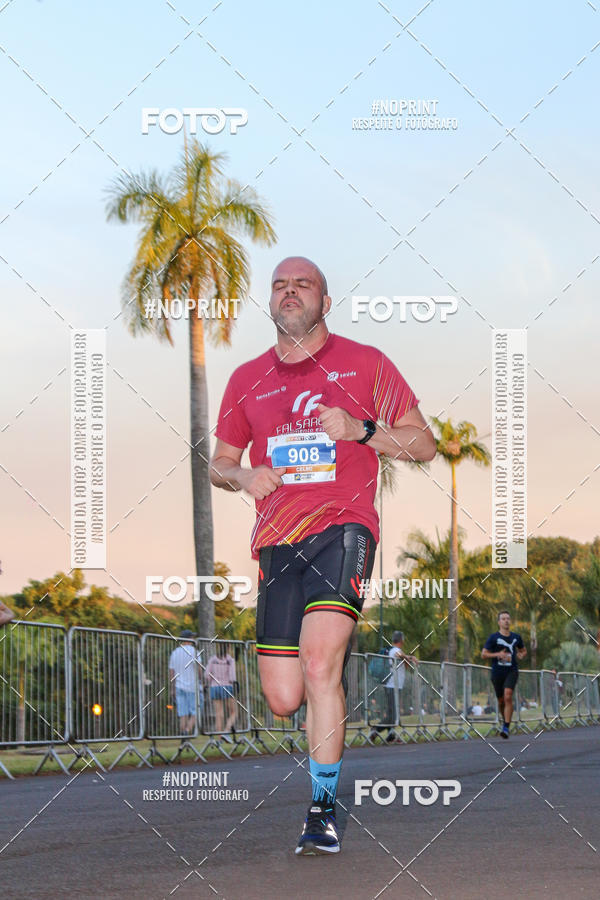Buy your photos of the eventSunset Run 2019 on Fotop