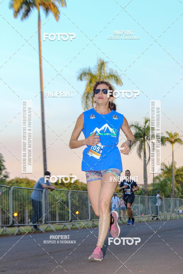 Buy your photos of the eventSunset Run 2019 on Fotop