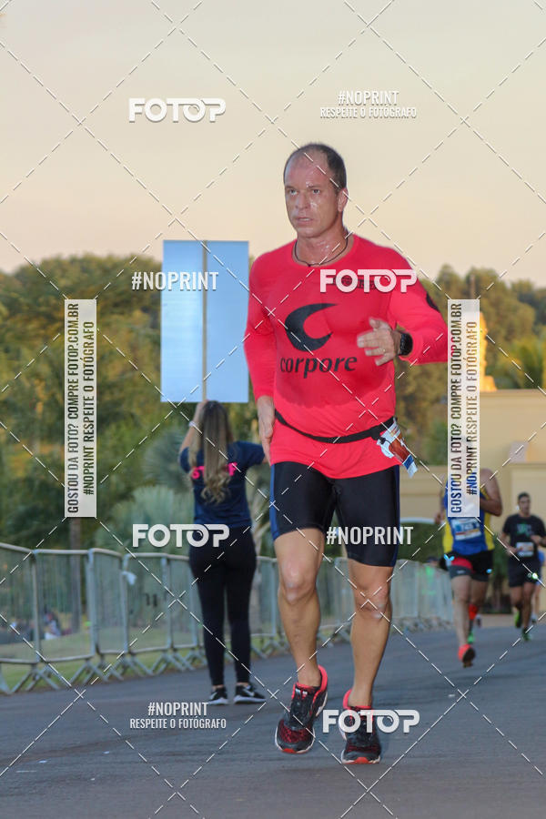 Buy your photos of the eventSunset Run 2019 on Fotop