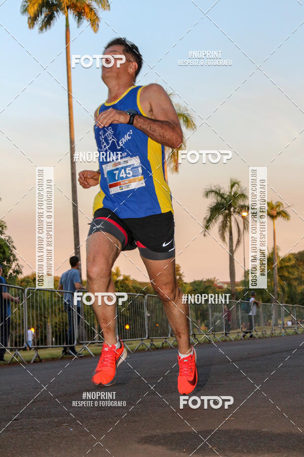 Buy your photos of the eventSunset Run 2019 on Fotop