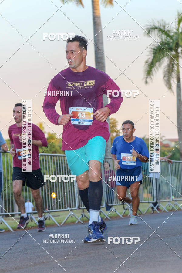 Buy your photos of the eventSunset Run 2019 on Fotop