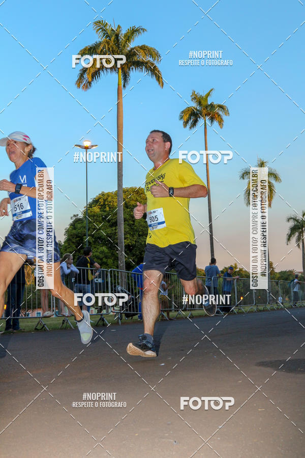 Buy your photos of the eventSunset Run 2019 on Fotop