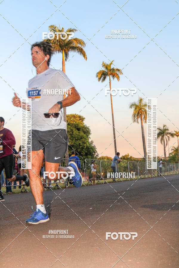 Buy your photos of the eventSunset Run 2019 on Fotop