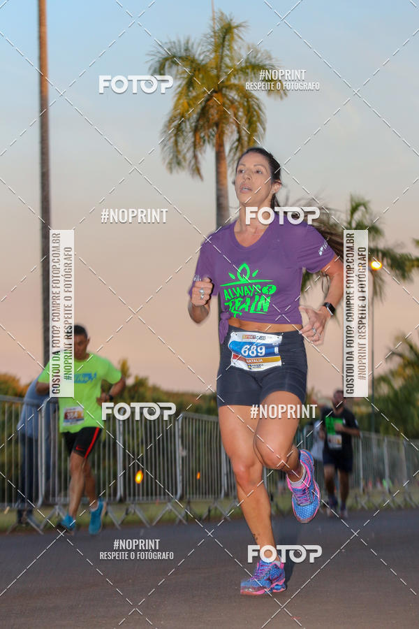 Buy your photos of the eventSunset Run 2019 on Fotop