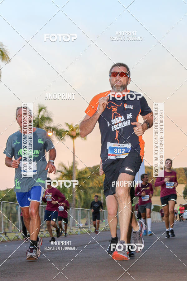 Buy your photos of the eventSunset Run 2019 on Fotop