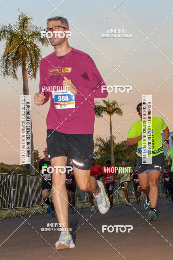 Buy your photos of the eventSunset Run 2019 on Fotop