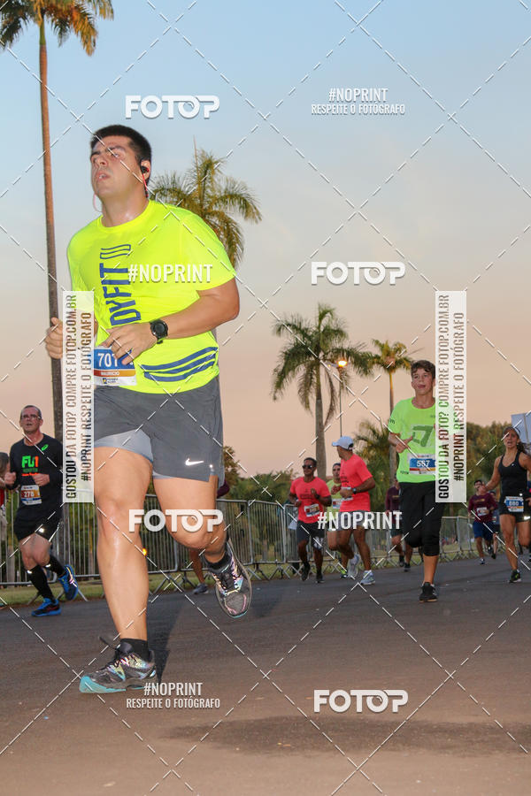Buy your photos of the eventSunset Run 2019 on Fotop