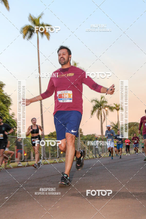 Buy your photos of the eventSunset Run 2019 on Fotop