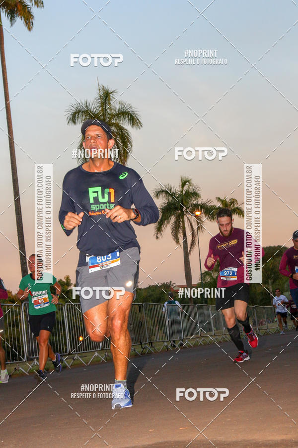 Buy your photos of the eventSunset Run 2019 on Fotop
