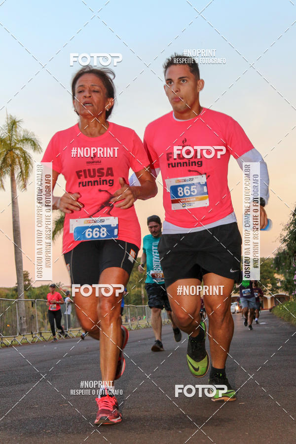 Buy your photos of the eventSunset Run 2019 on Fotop