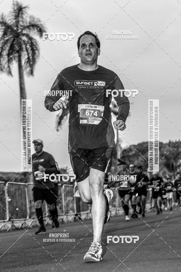 Buy your photos of the eventSunset Run 2019 on Fotop