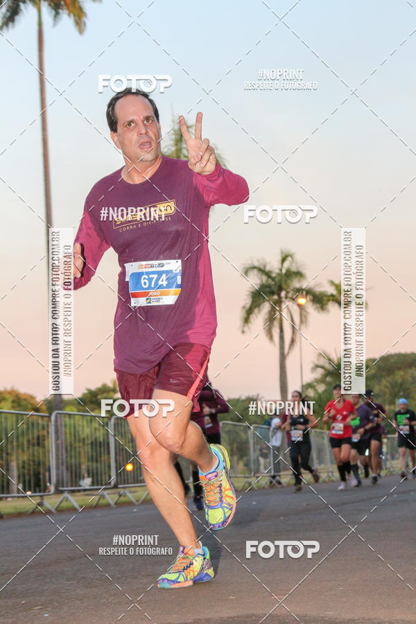 Buy your photos of the eventSunset Run 2019 on Fotop