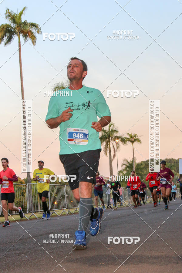 Buy your photos of the eventSunset Run 2019 on Fotop