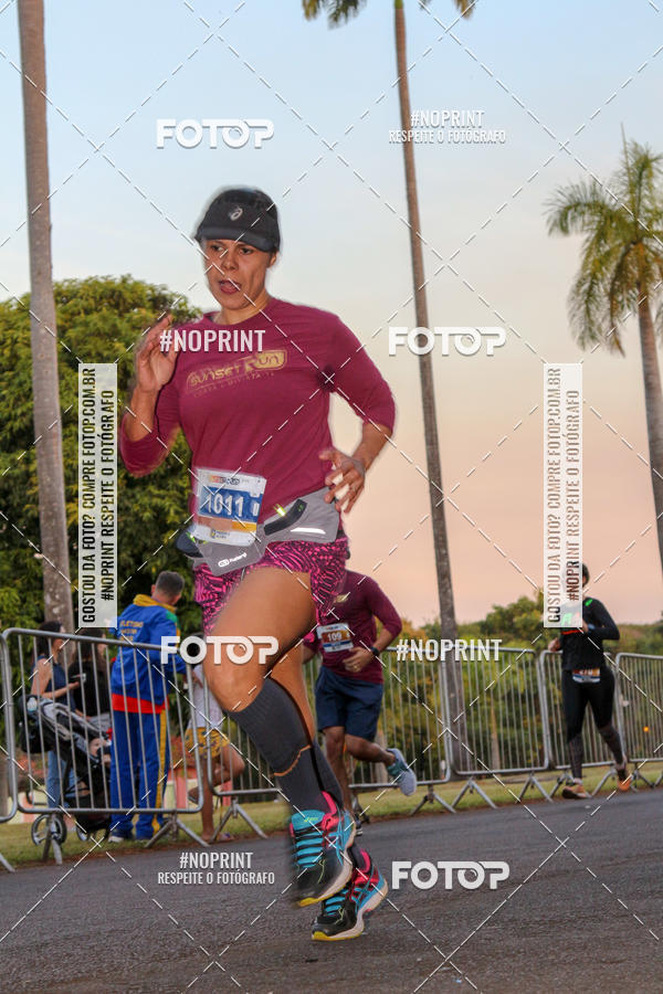 Buy your photos of the eventSunset Run 2019 on Fotop