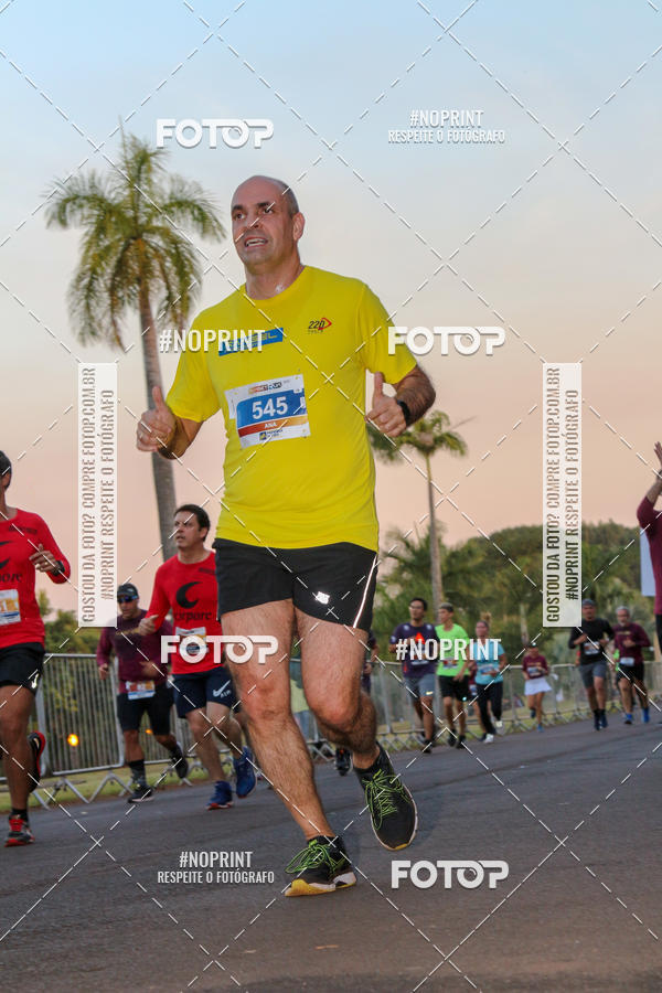 Buy your photos of the eventSunset Run 2019 on Fotop