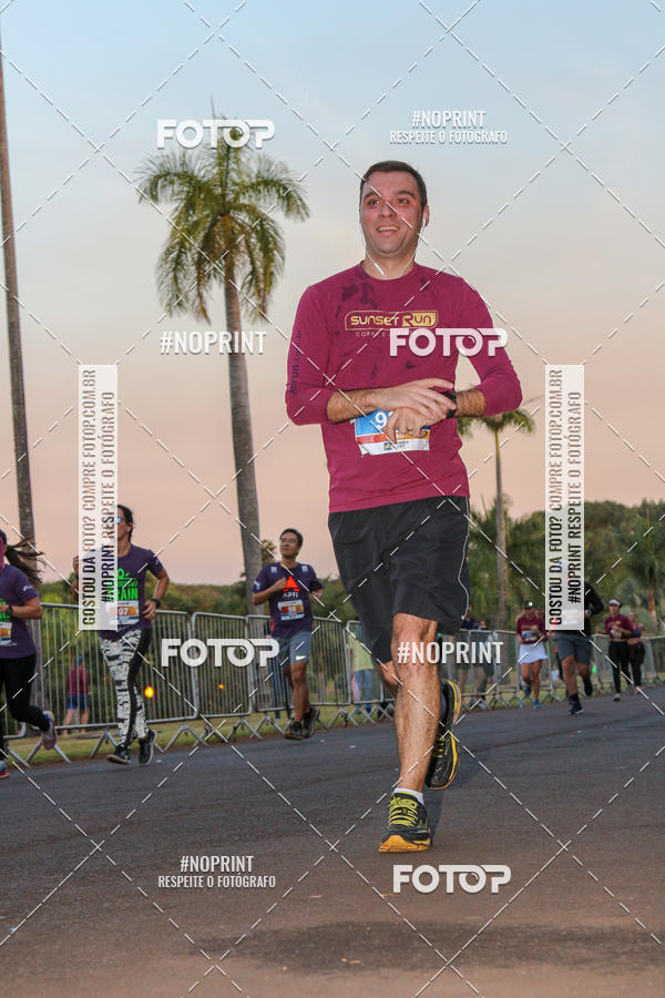 Buy your photos of the eventSunset Run 2019 on Fotop