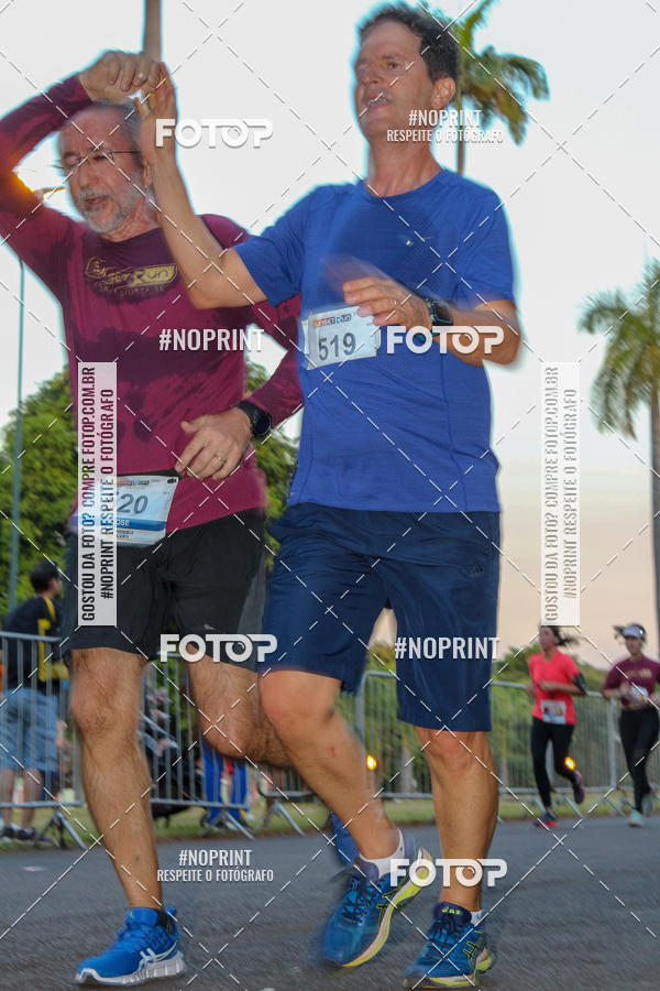 Buy your photos of the eventSunset Run 2019 on Fotop