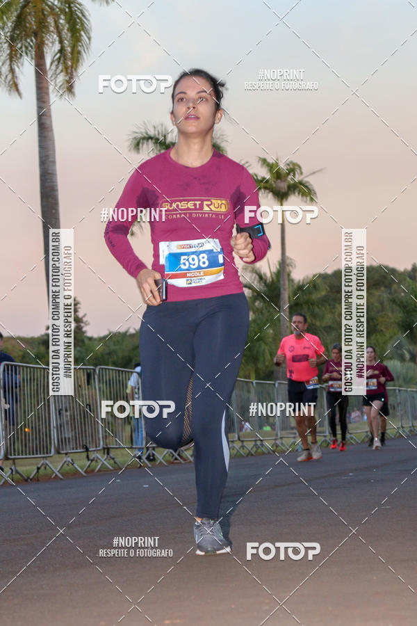 Buy your photos of the eventSunset Run 2019 on Fotop